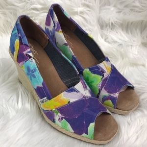 Toms Floral Wedges